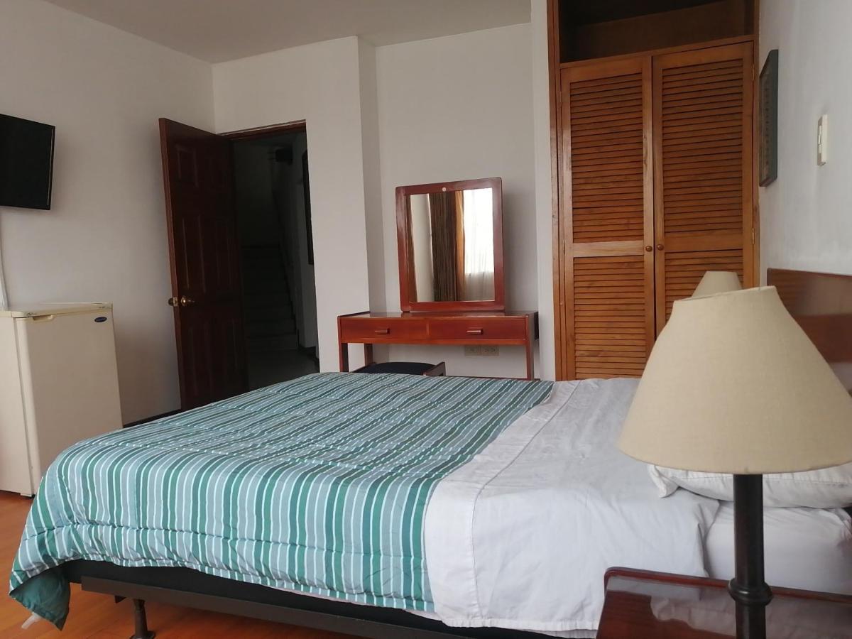 Hotel Santa Monica Bogotá Extérieur photo