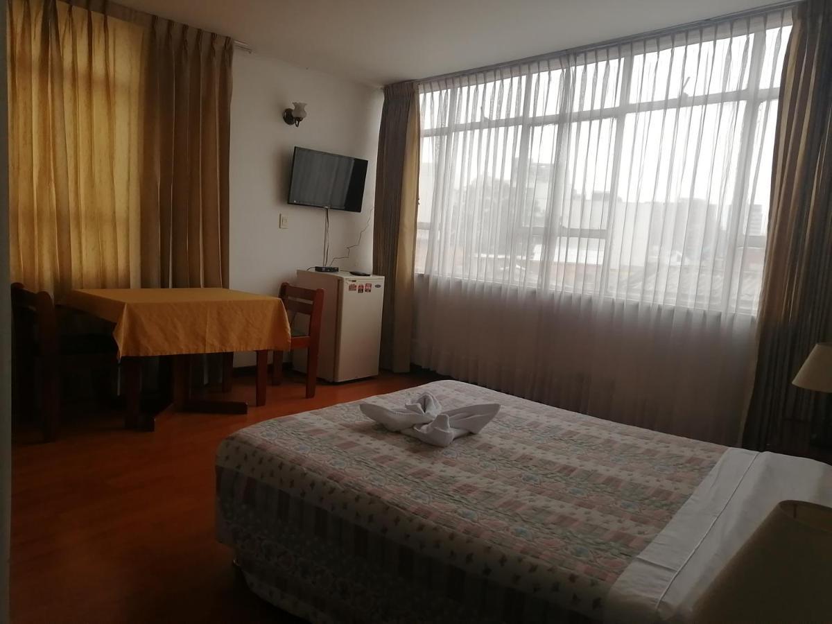 Hotel Santa Monica Bogotá Extérieur photo